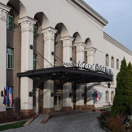 Grand Tien Shan Hotel Almaty Eksteriør bilde