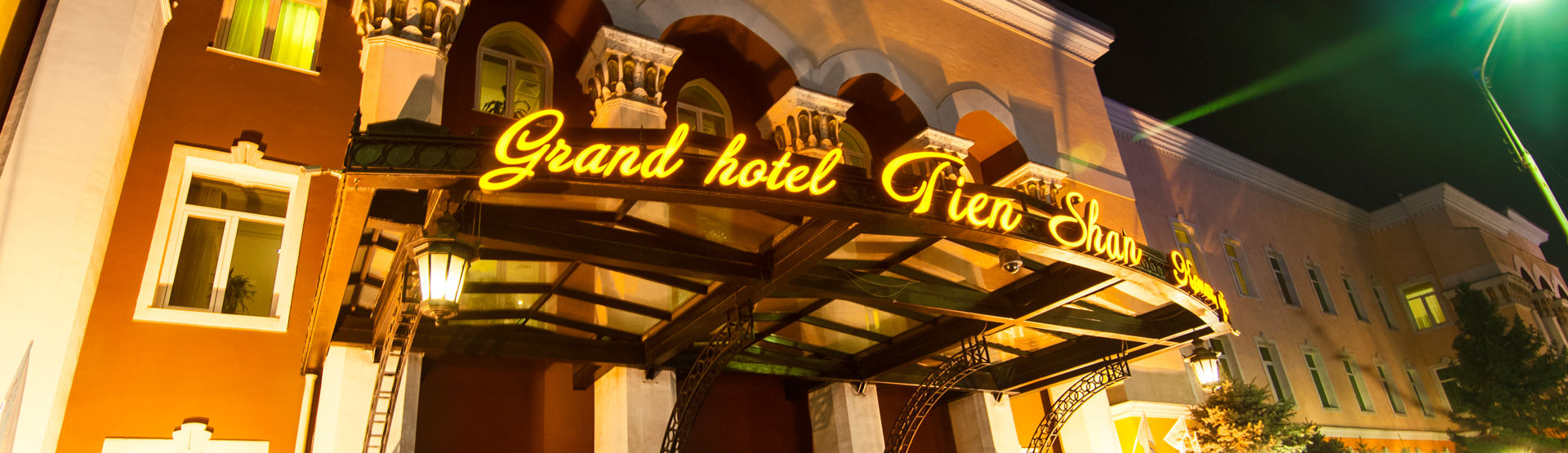 Grand Tien Shan Hotel Almaty Eksteriør bilde